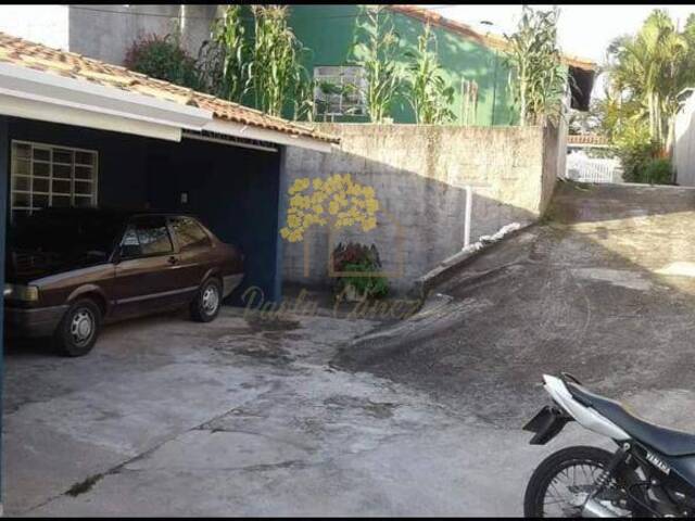 Casa para Venda em São José dos Campos - 4