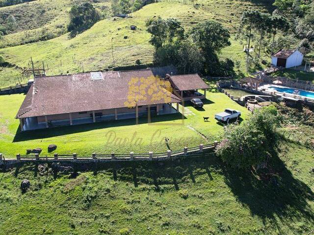 Chácara para Venda em São José dos Campos - 1