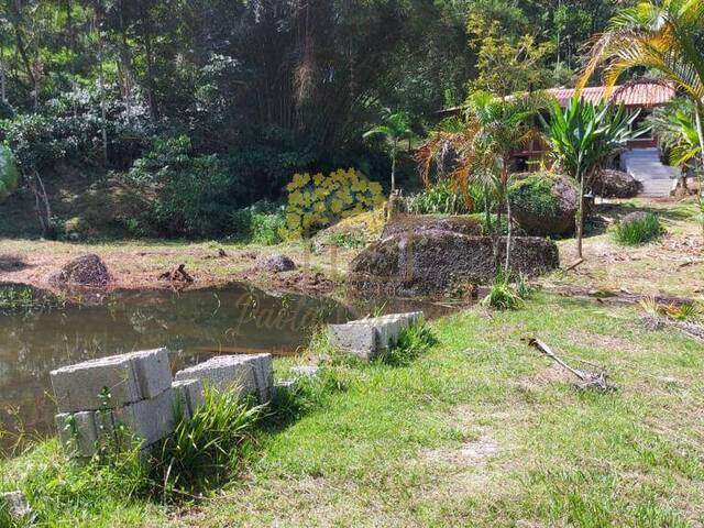 Chalé para Venda em São José dos Campos - 2