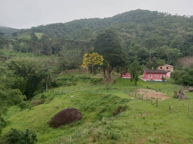 Sítio para Venda em São José dos Campos - 1