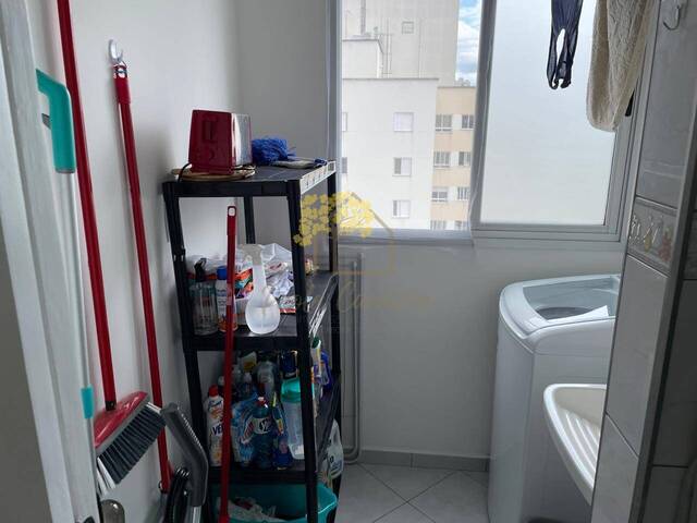 Apartamento para Venda em São José dos Campos - 2