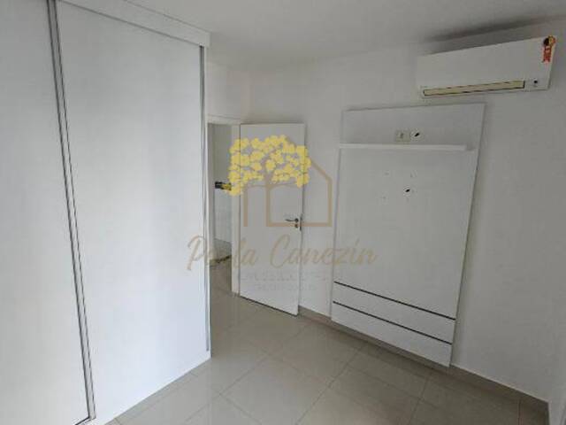 Apartamento para Venda em São José dos Campos - 2