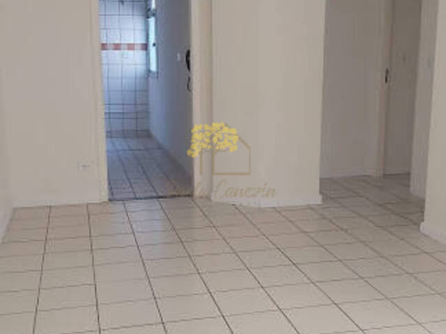 Apartamento para Venda em São José dos Campos - 2